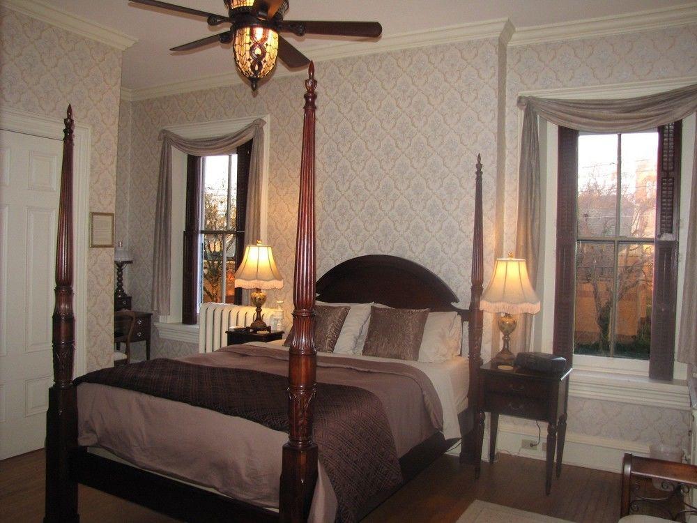 Lovelace Manor Bed And Breakfast Lancaster Ngoại thất bức ảnh