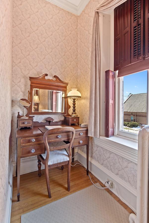 Lovelace Manor Bed And Breakfast Lancaster Ngoại thất bức ảnh