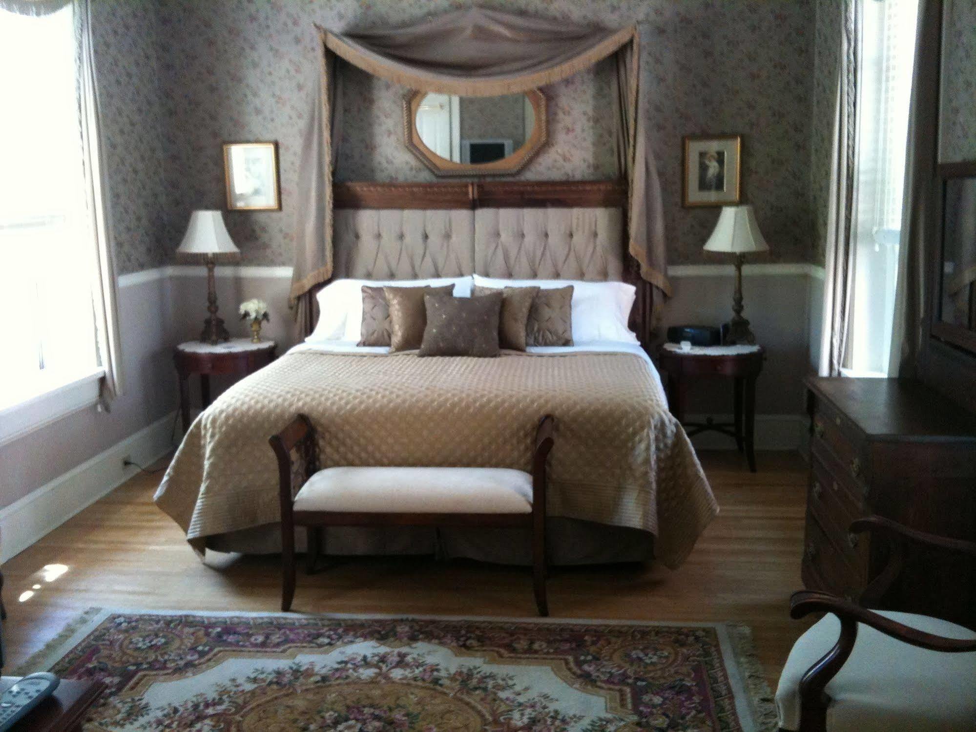 Lovelace Manor Bed And Breakfast Lancaster Ngoại thất bức ảnh